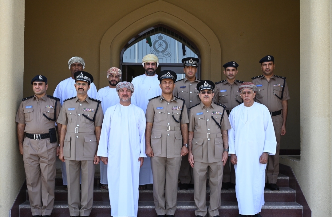 Oman Human Rights Commission Delegation Visits Detention Center in Al Dhahirah Governorate