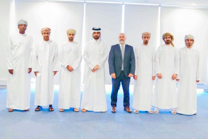 مجموعة من موظفي اللجنة العُمانية لحقوق الإنسان يشاركون في تقديم الخدمات الحقوقية والإنسانية في بطولة كأس العالم بدولة قطر”