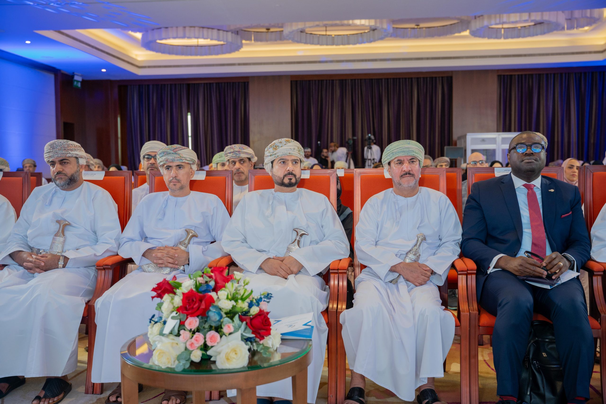 اللجنة تنظم ملتقى الأعمال التجارية وحقوق الإنسان